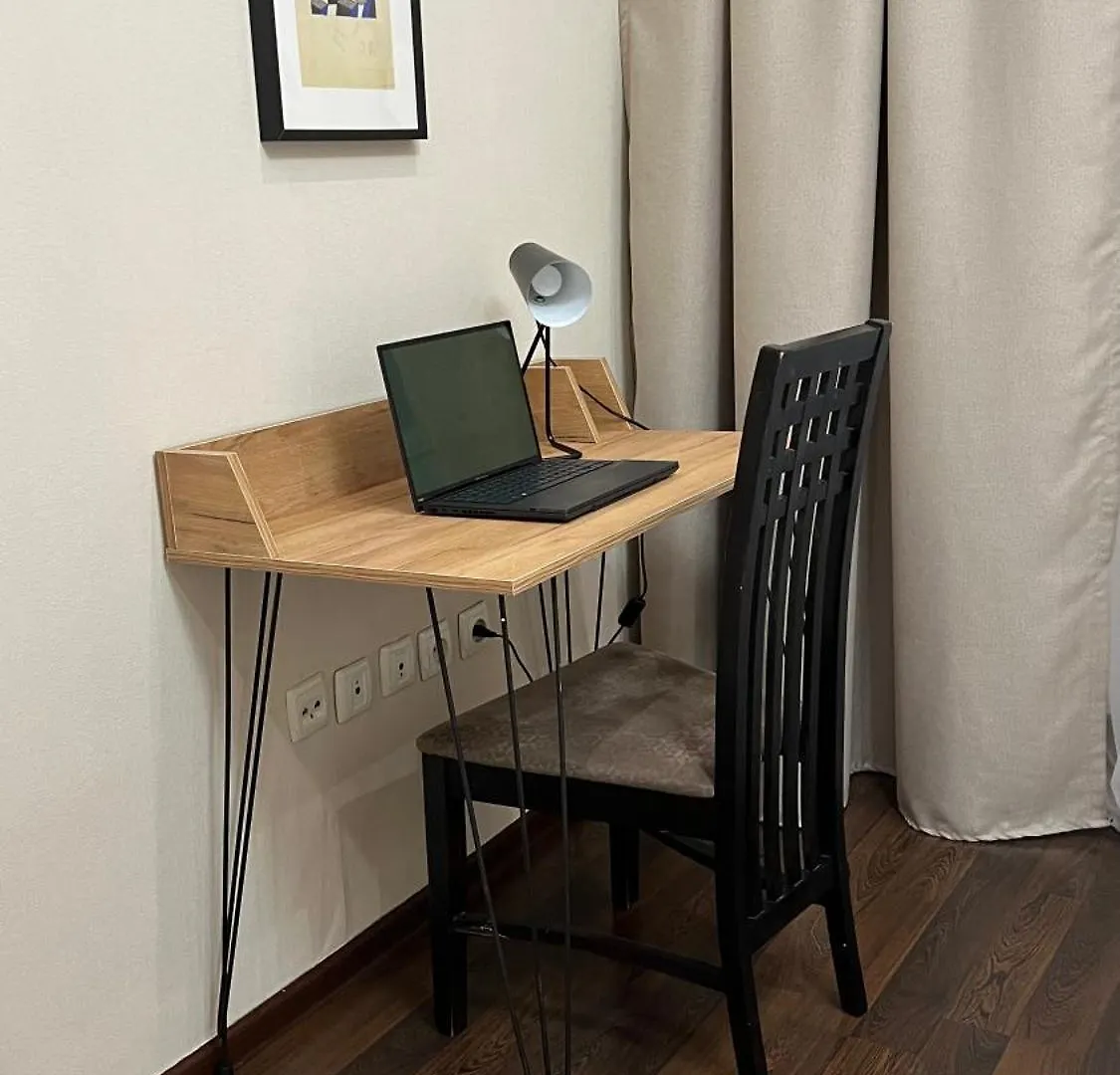 Уютная Квартира На Абая Almaty Apartment